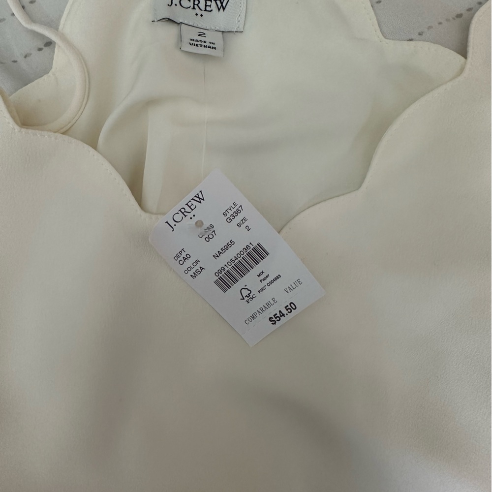 Cream Scalloped Cami Adjustable Tank - Picture 4 of 4
